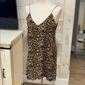 ⭐️6 for $35 - Mix and Match⭐️ Leopard print slip dress
